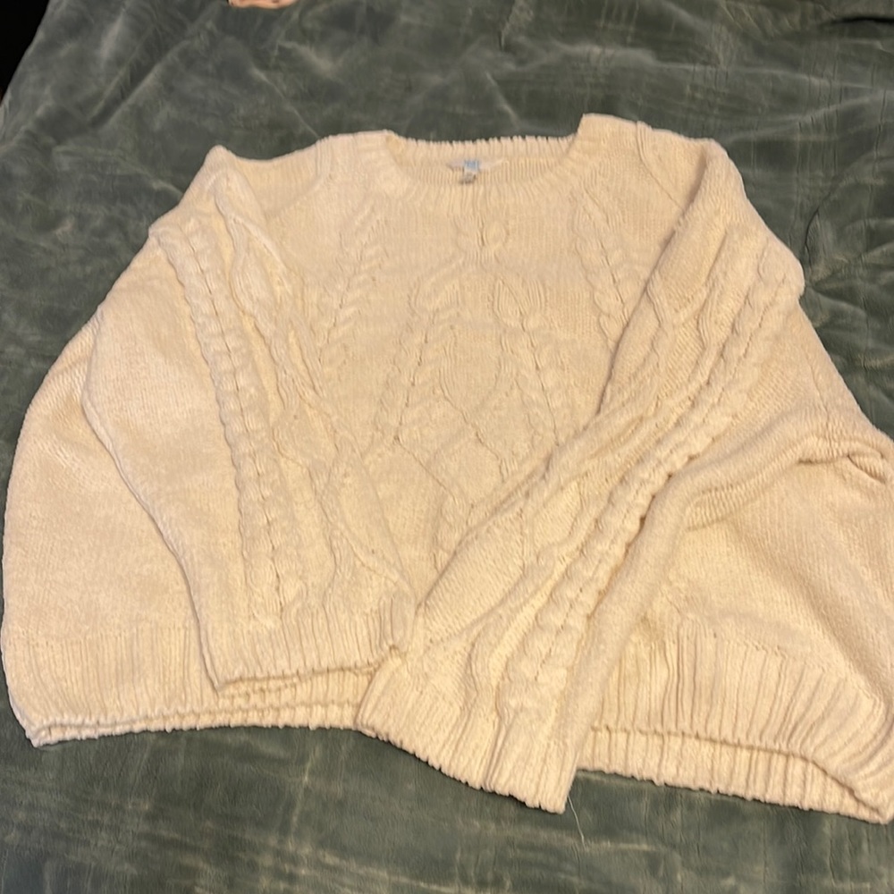 Women’s ivory colored sweater